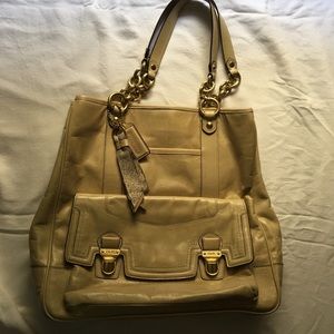 Coach Poppy Pushlock Leather Handbag